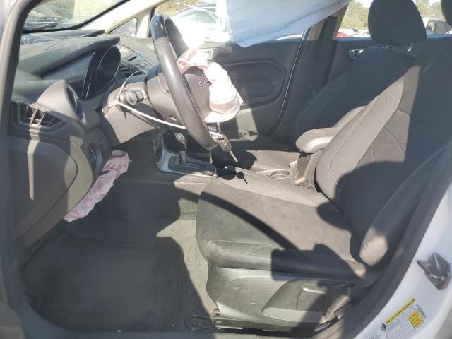 2015 Ford Fiesta SE
