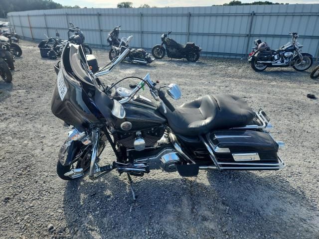 2004 Harley-Davidson Flhtcui