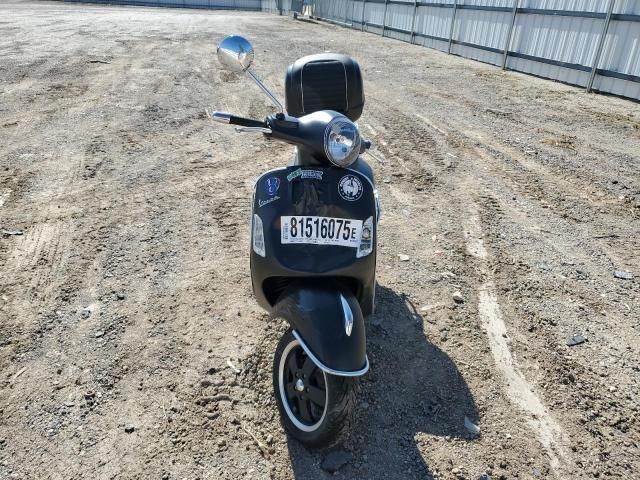 2012 Vespa GTS 300 Super