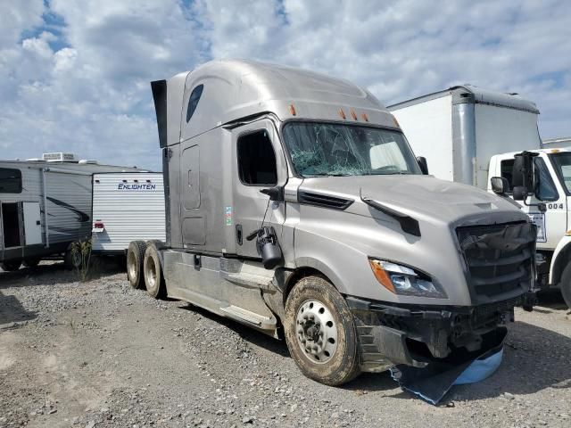 2019 Freightliner Cascadia 126 Semi Truck