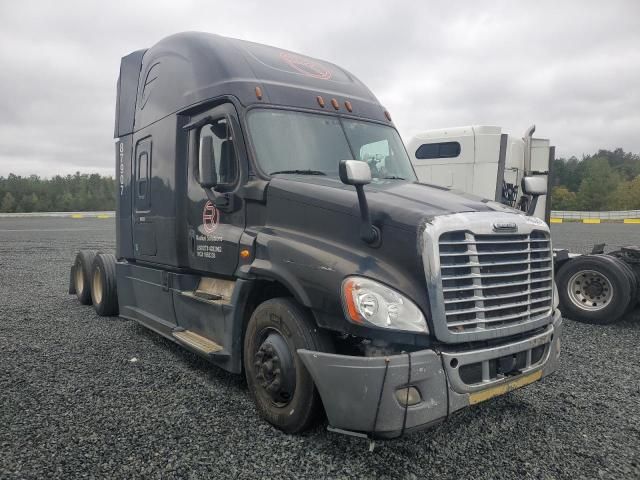 2016 Freightliner Cascadia 125