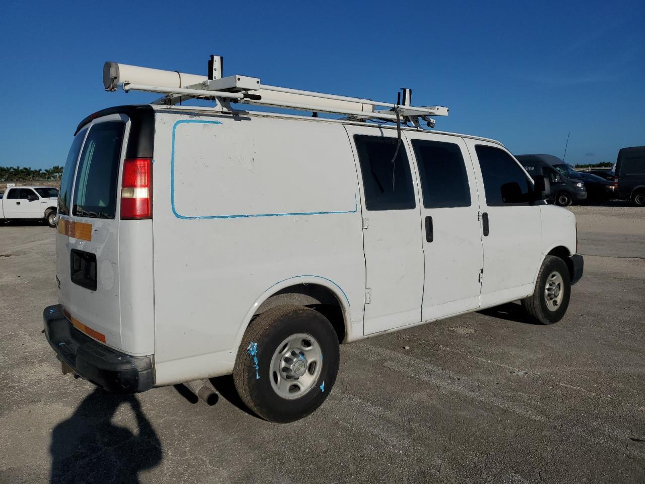 2013 Chevrolet Express G2500