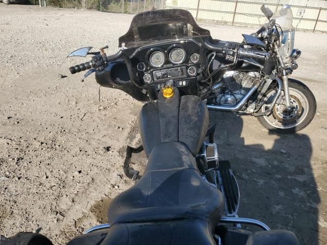 2002 Harley-Davidson Flhtcui