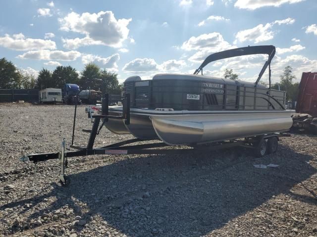 2023 Bennington Marine 23 LX Series