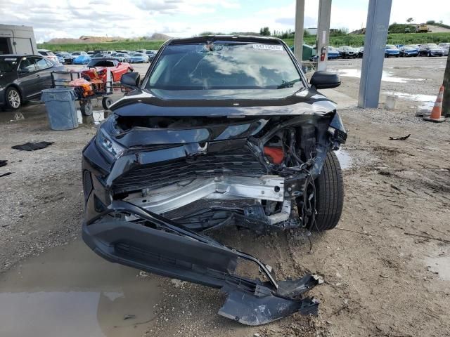 2022 Toyota Rav4 le