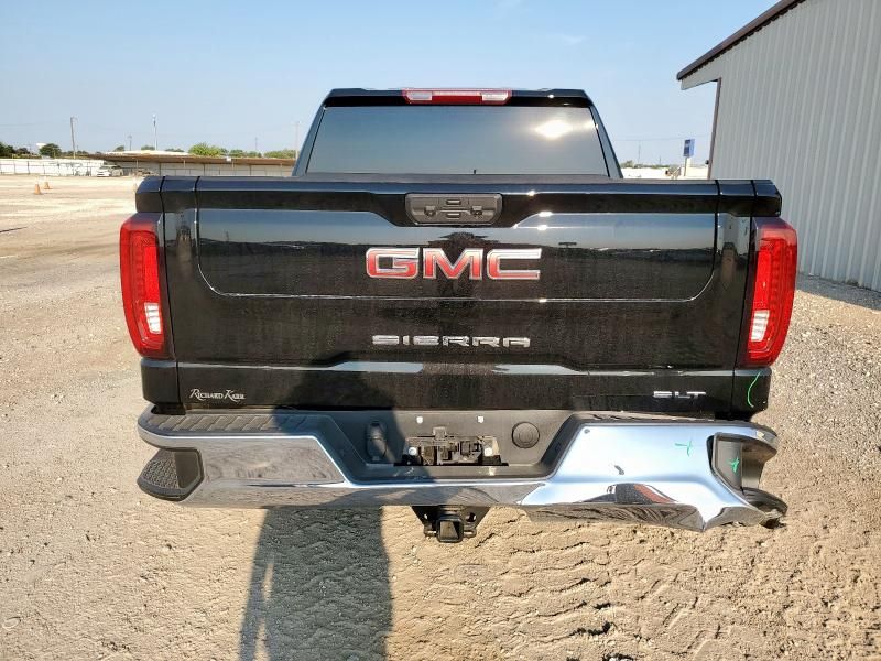 2025 GMC Sierra K1500 SLT