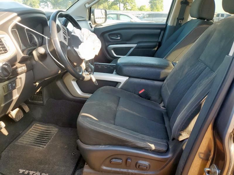 2019 Nissan Titan Platinum Reserve