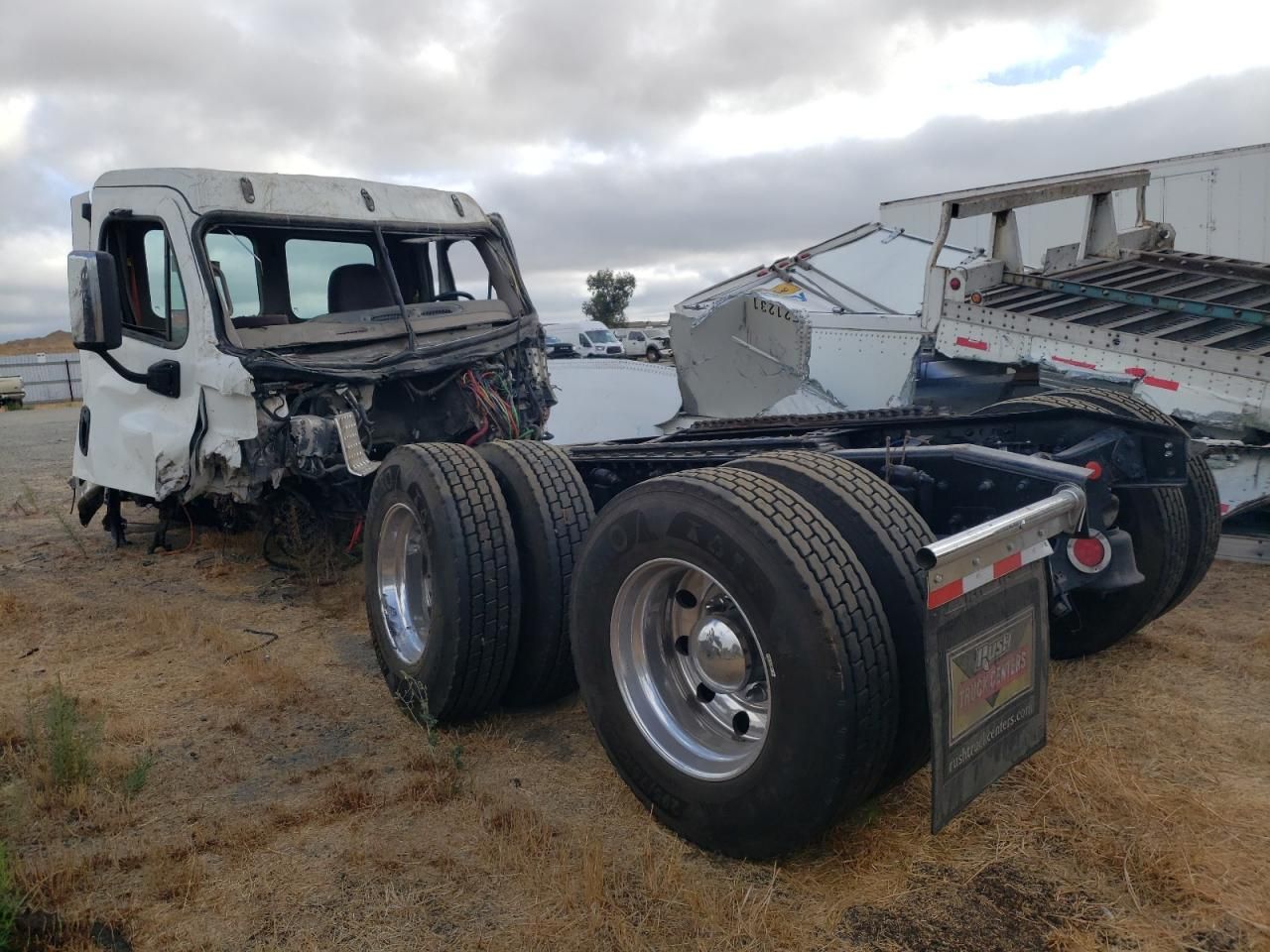 2018 Freigliner 2018 Freightliner Cascadia 125 Semi Truck