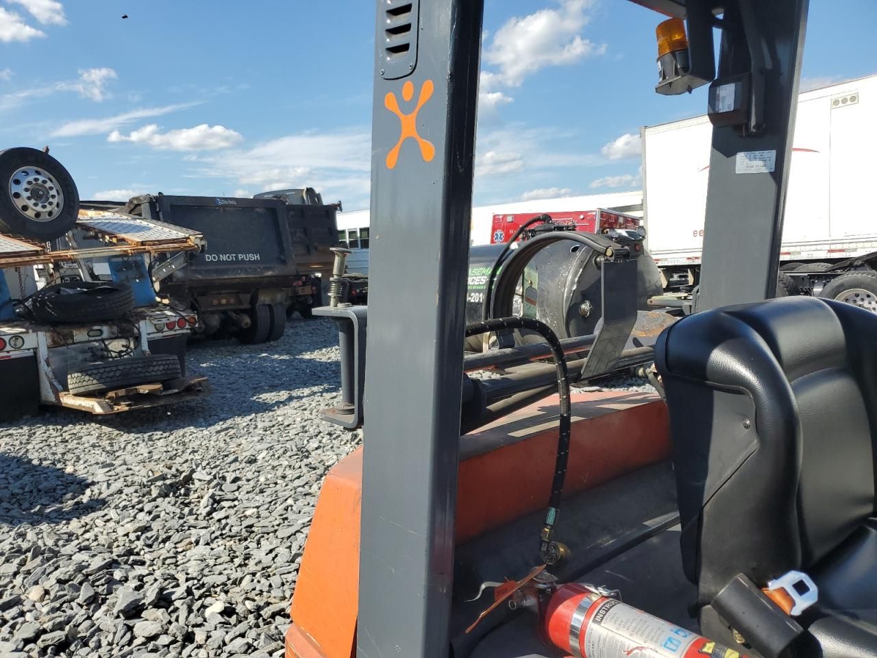 2005 Toyota 7FCCU25 Forklift