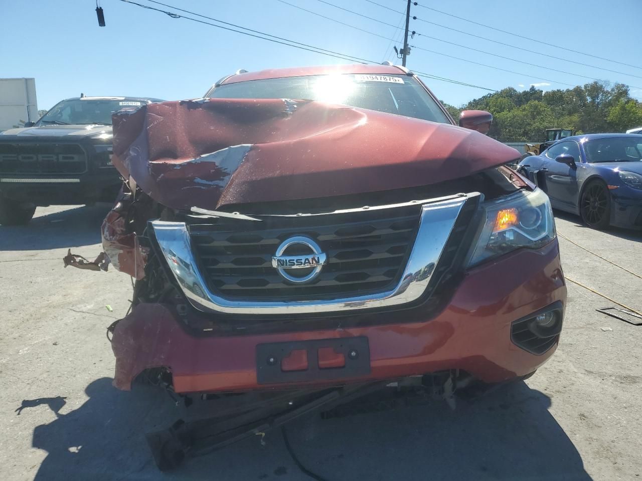 2017 Nissan Pathfinder s