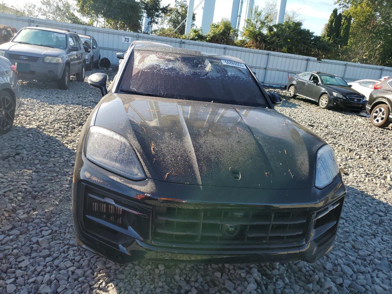 2024 Porsche Cayenne
