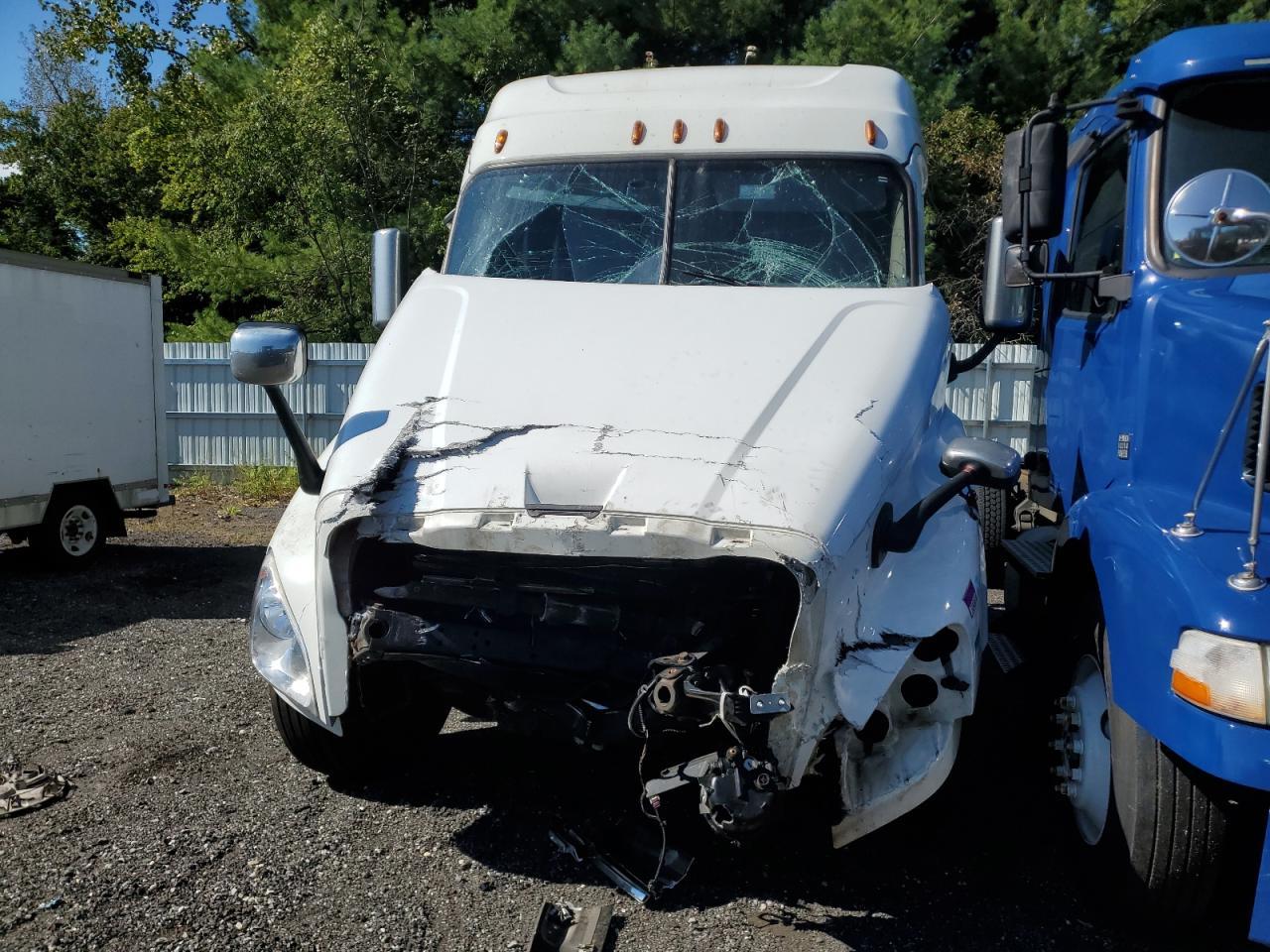 2020 Freigliner 2020 Freightliner Cascadia 125 Semi Truck