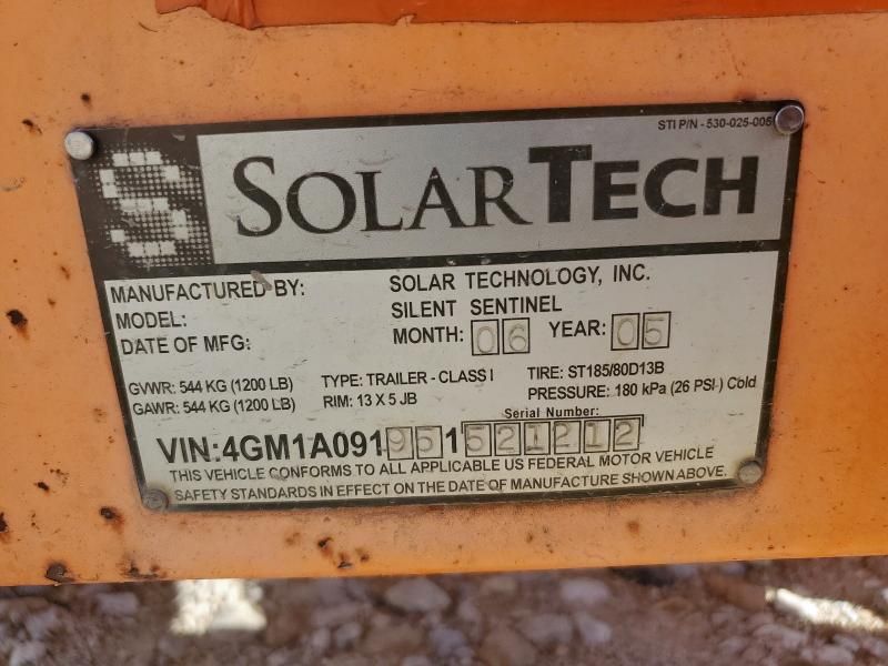 2005 Solar Tech Silent Sentinel Arrow Board Trailer