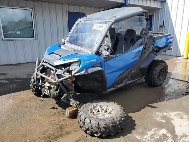 2023 Can-Am Commander XT 700