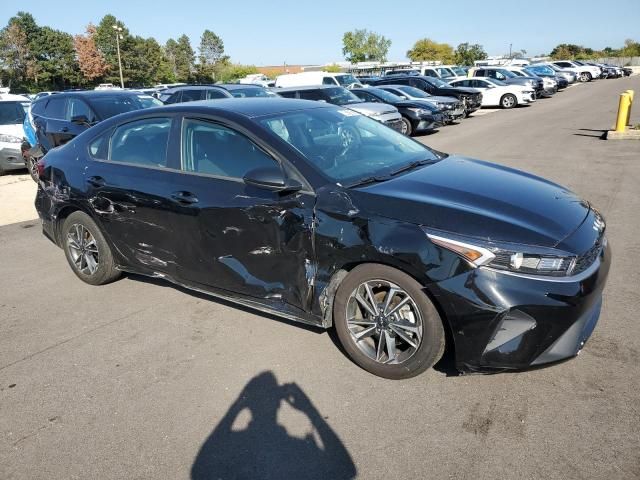 2024 KIA Forte LX