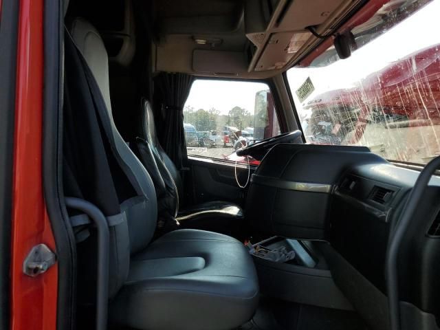 2019 Volvo VNL Semi Truck