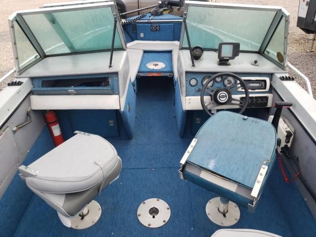 1988 Lund Boat