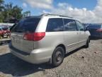 2004 Toyota Sienna CE