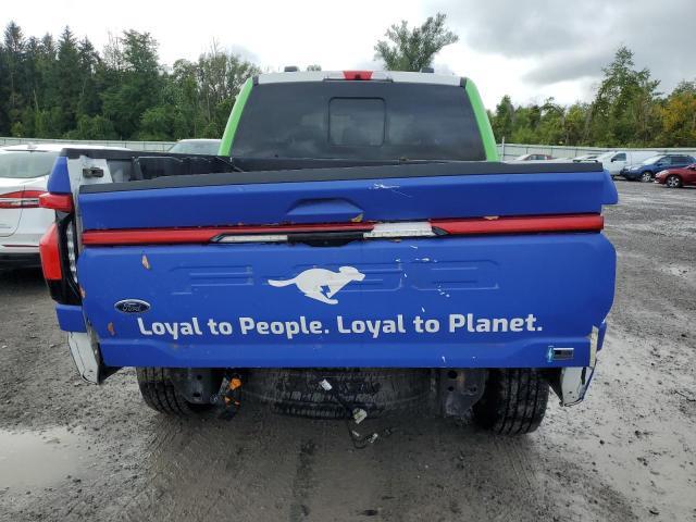 2023 Ford F150 Lightning pro