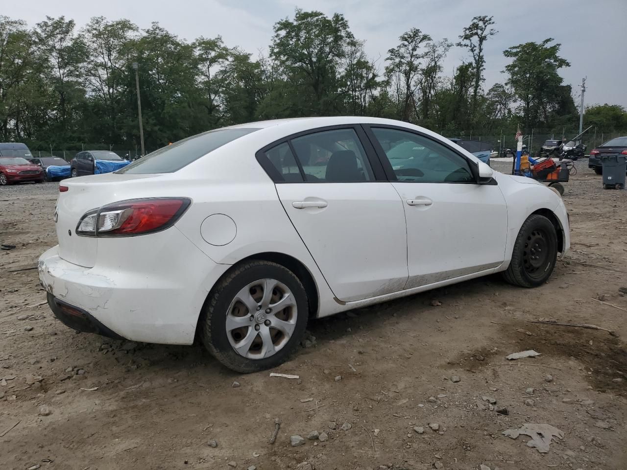 2011 Mazda 3 I