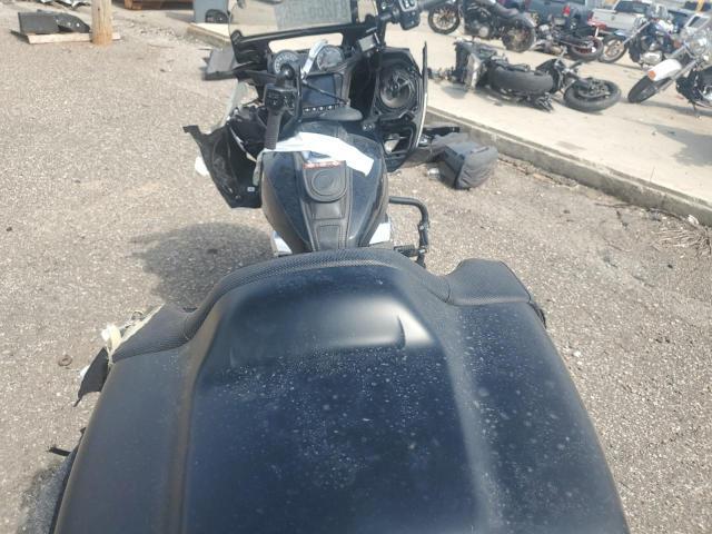 2024 Indian Motorcycle Co. Challenger
