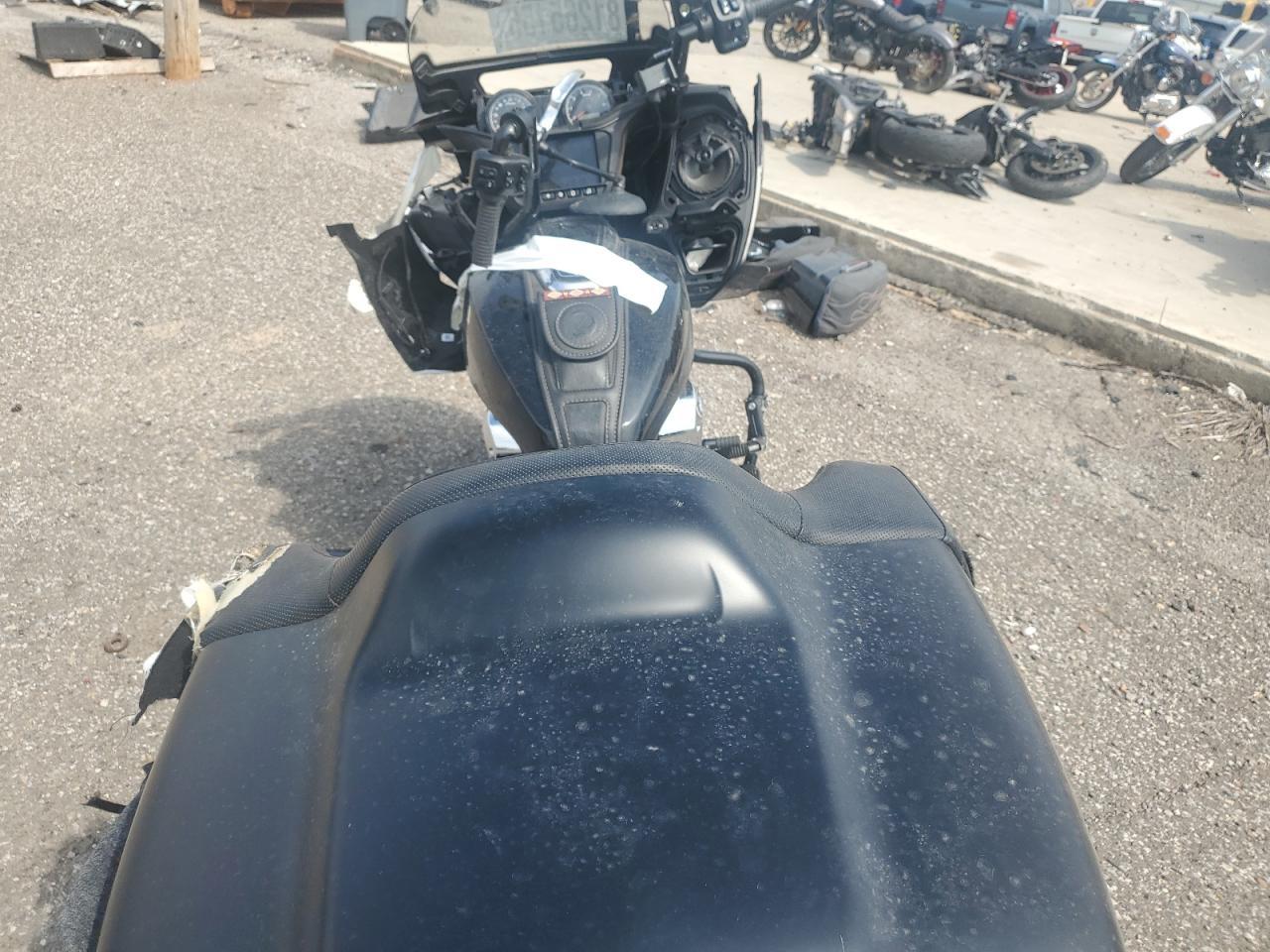 2024 Indian Motorcycle Co. Challenger