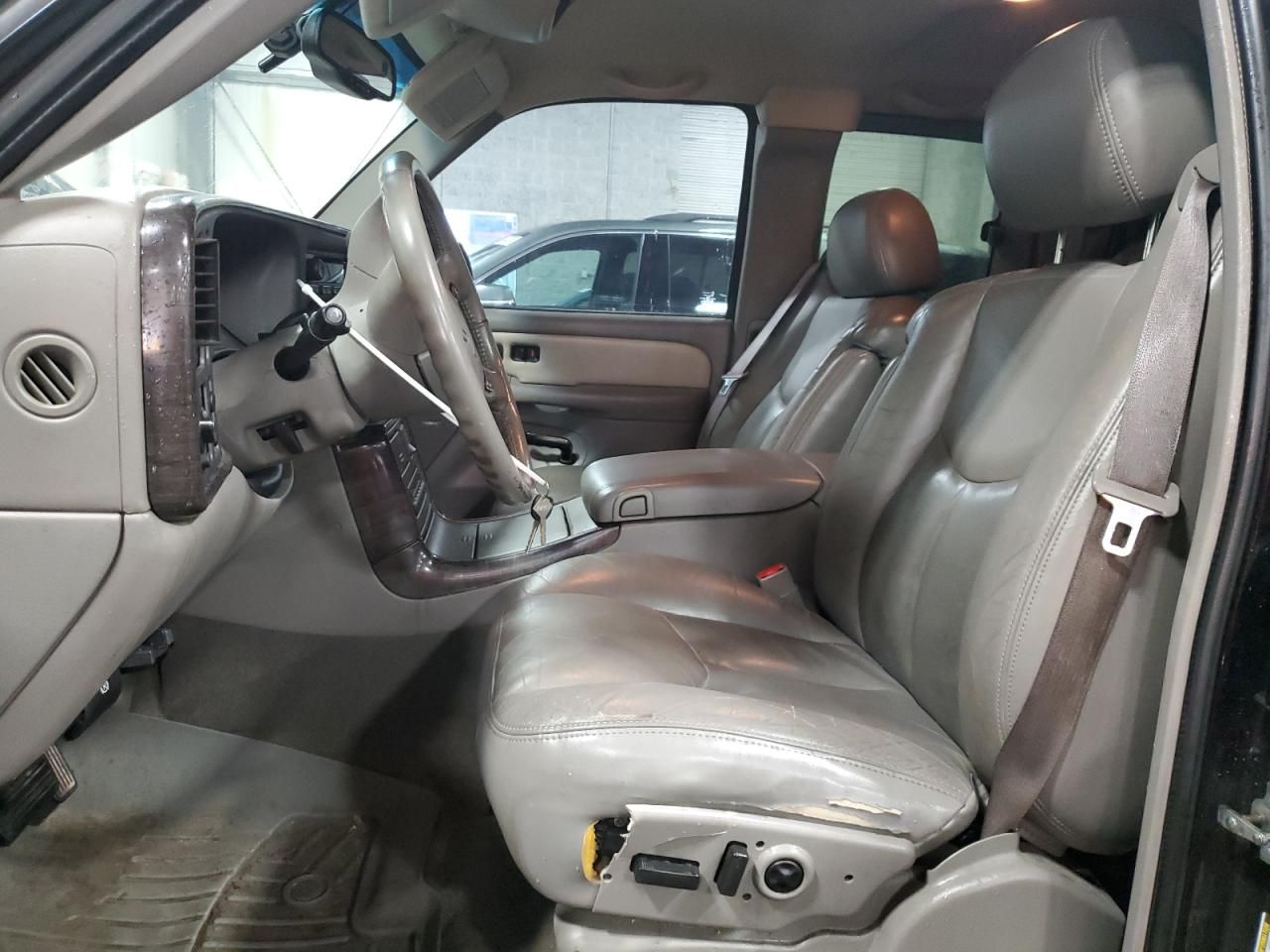2004 GMC Sierra K1500 Denali