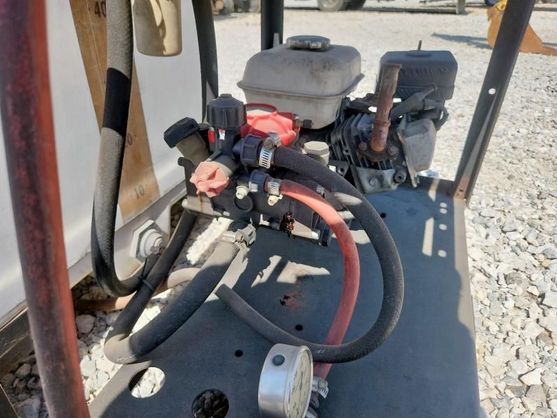 2008 Contielton 2008 Continental Belton Company PD50-221S Sprayer