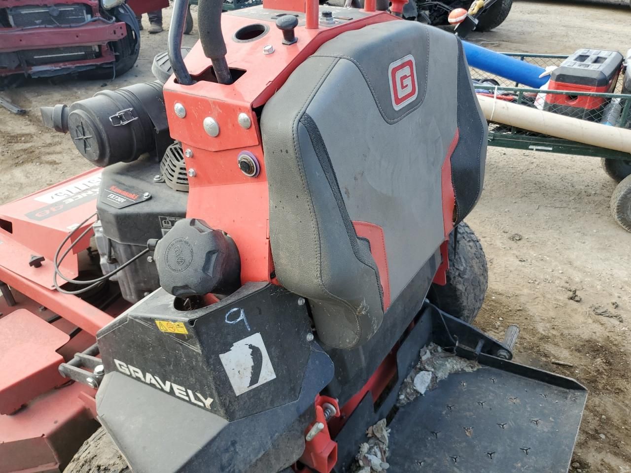 1999 Gravely Prostance 48 KAW Commercial Turf Mower