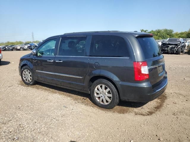 2012 Chrysler Town & Country Touring l
