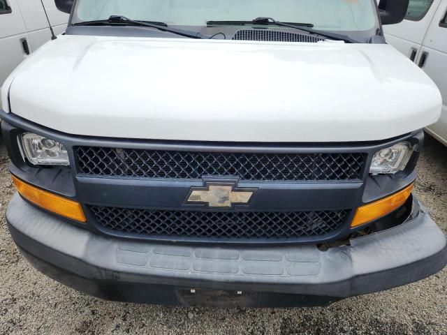 2016 Chevrolet Express G2500