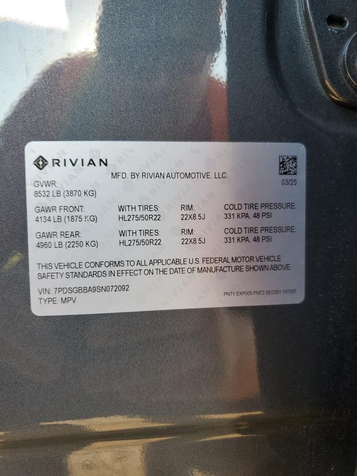 2025 Rivian R1S Adventure