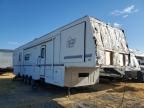 2005 Artf 2005 Nash Nash-RVS TOY Hauler Camper
