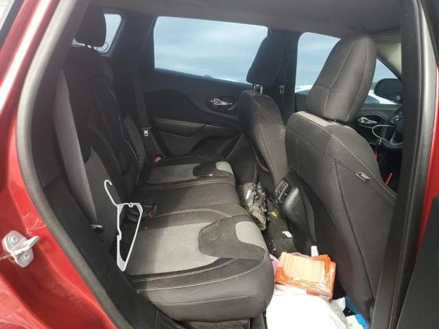 2015 Jeep Cherokee Sport