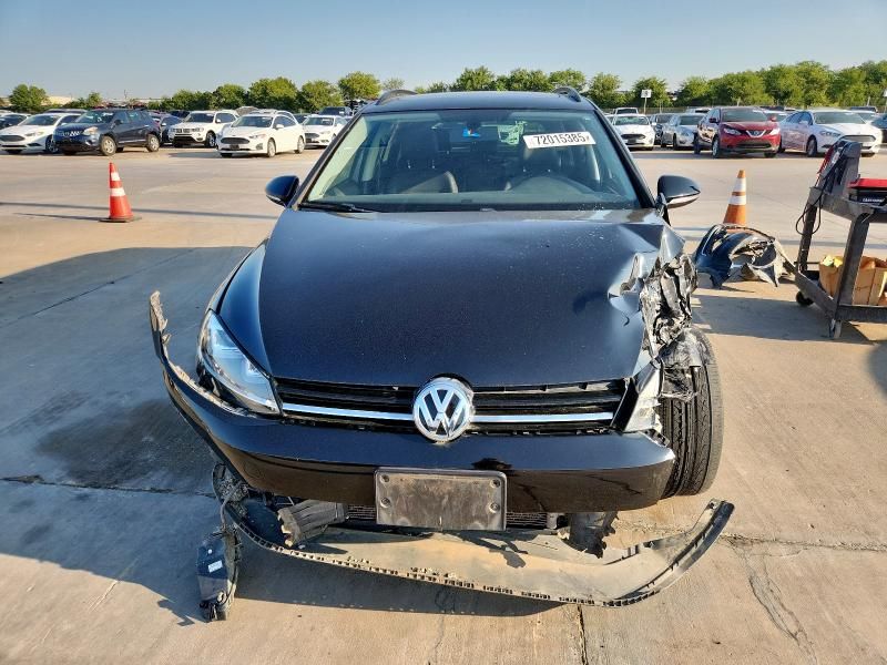 2016 Volkswagen Golf Sportwagen S