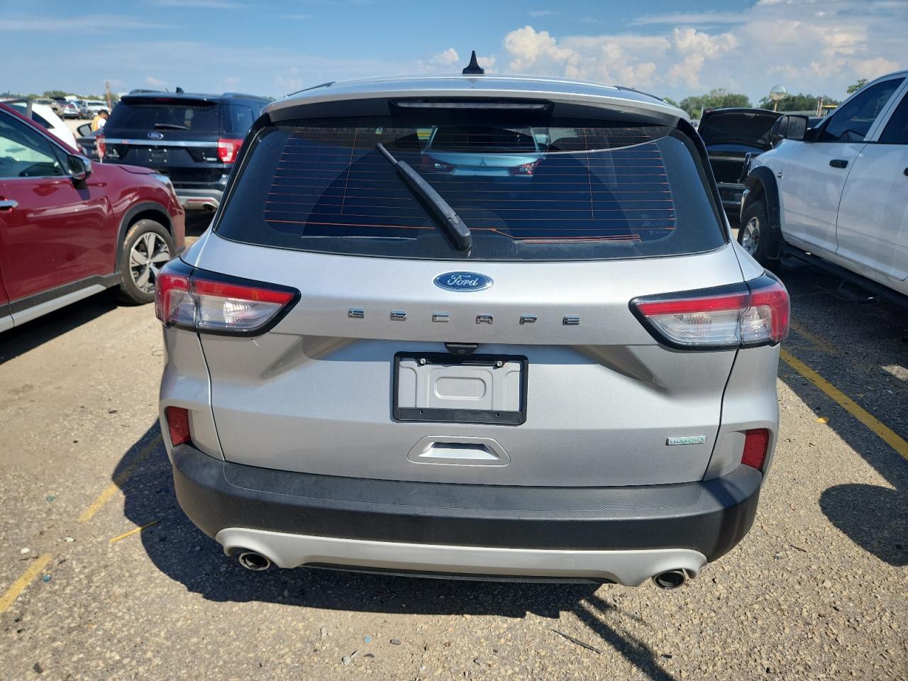 2020 Ford Escape s