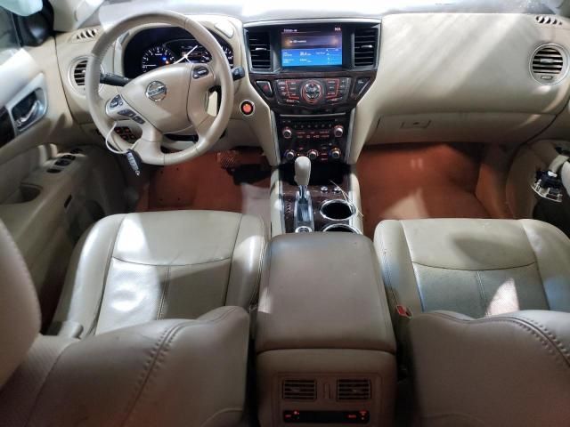 2015 Nissan Pathfinder s