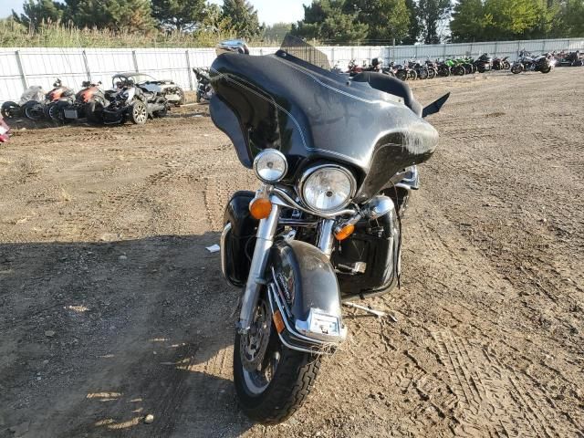 2008 Harley-Davidson Flhtcui