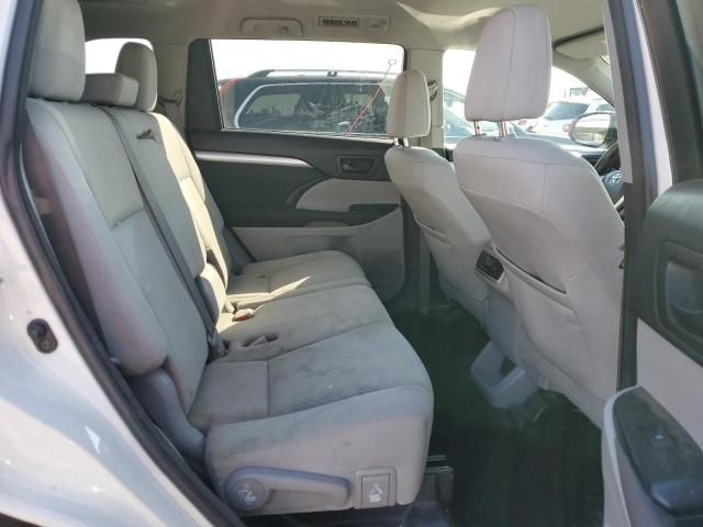 2016 Toyota Highlander LE