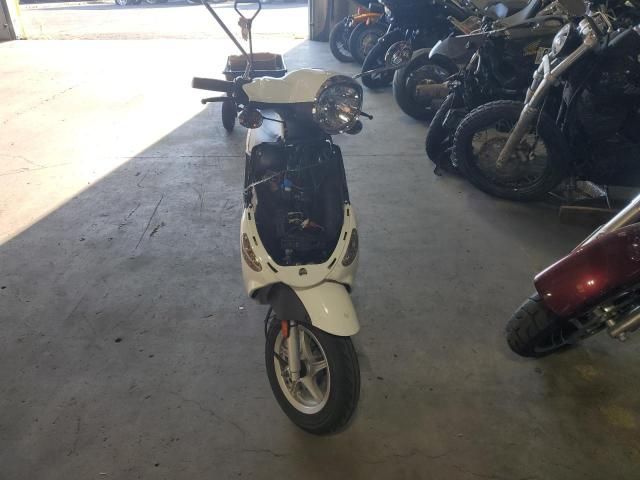 2021 Budd 45x96 2021 Genuine Scooter CO. Buddy 50