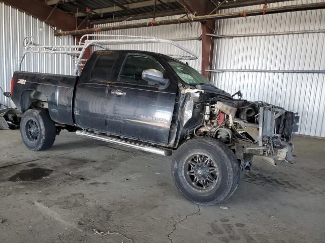 2010 Chevrolet Truck Slvrdo 1500 E C 4X4