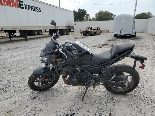 2025 Kawasaki ER650 P