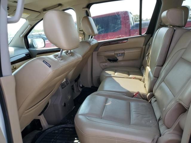 2012 Nissan Armada SV