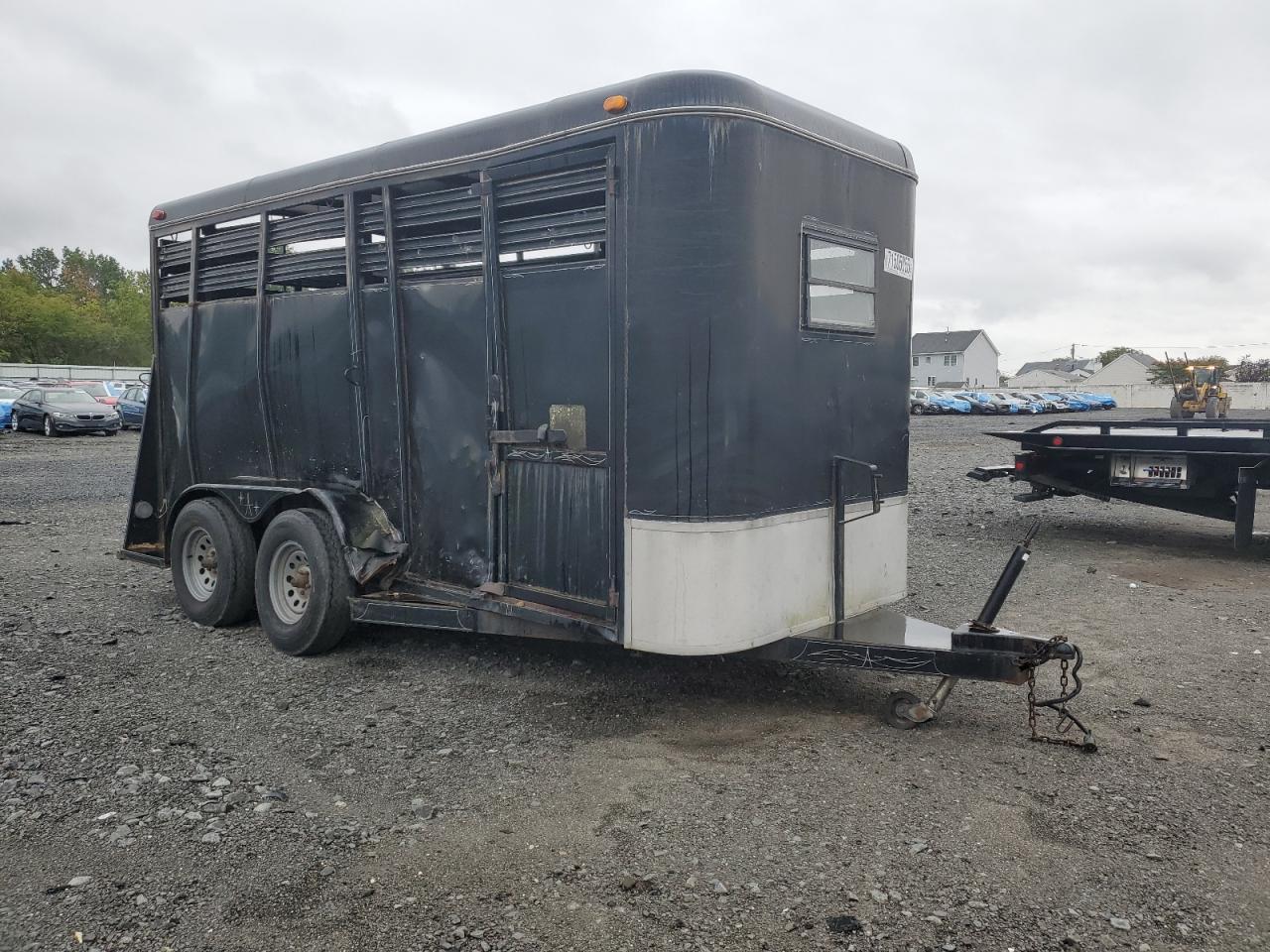 2001 Adam Trailers 2001 Adam Livestock Trailer