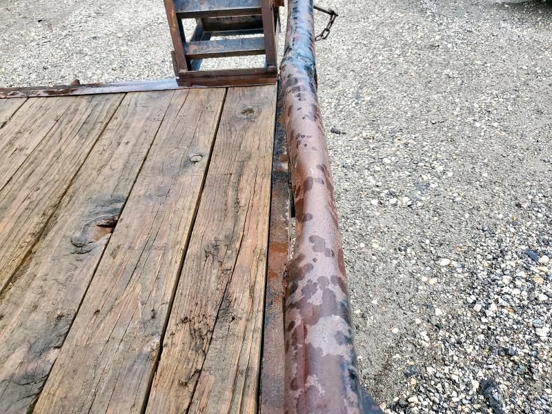 1996 Trailers 1996 Equipment Trailer