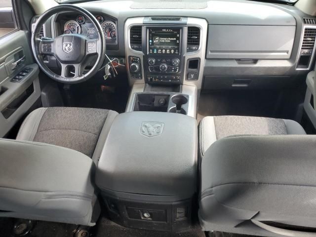 2015 Dodge RAM 1500 SLT