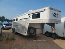 Salvage cars for sale from Copart Oklahoma City, OK: 2004 4star 2004 4-STAR Livestock Trailer