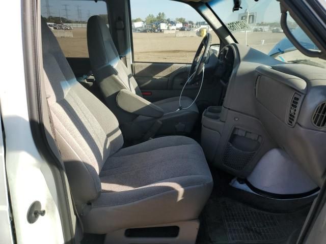 2003 Chevrolet Astro