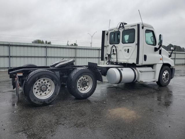 2018 Freightliner Cascadia 125 Semi Truck