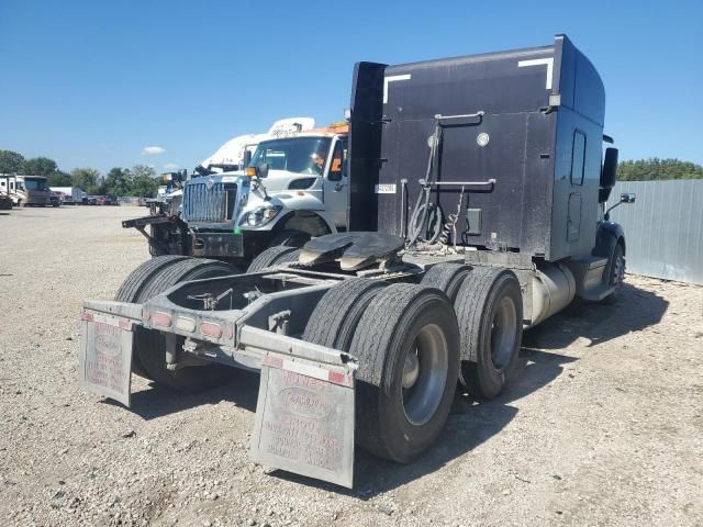 2018 Peterbilt Tractor 579
